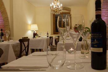 Casale Di Brolio Guest House Castiglion Fiorentino Exterior photo